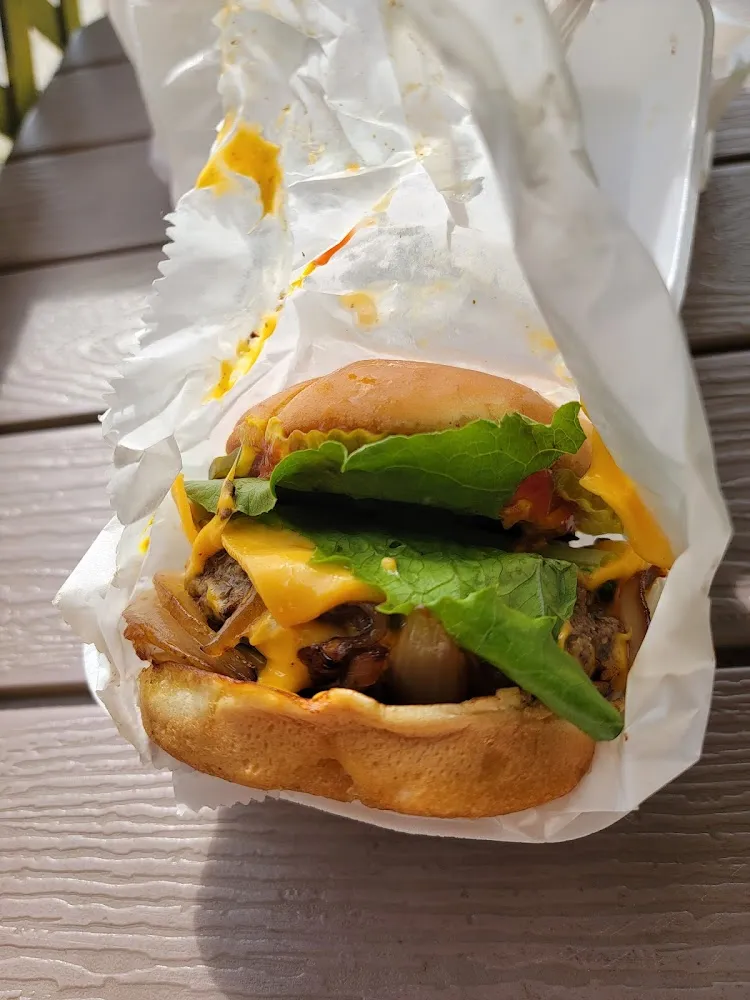 1 2 Pound Cheese Burger